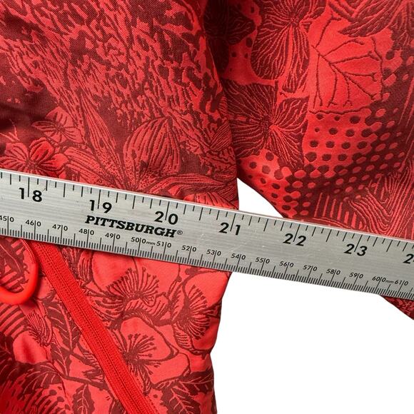 Lululemon Team Canada Women's Vented Jacquard Bomber Jacket Red Size 6 - Picture 11 of 14